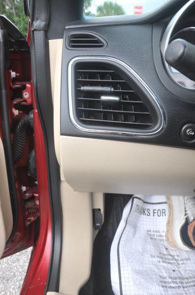 2011 Chrysler 200 Touring