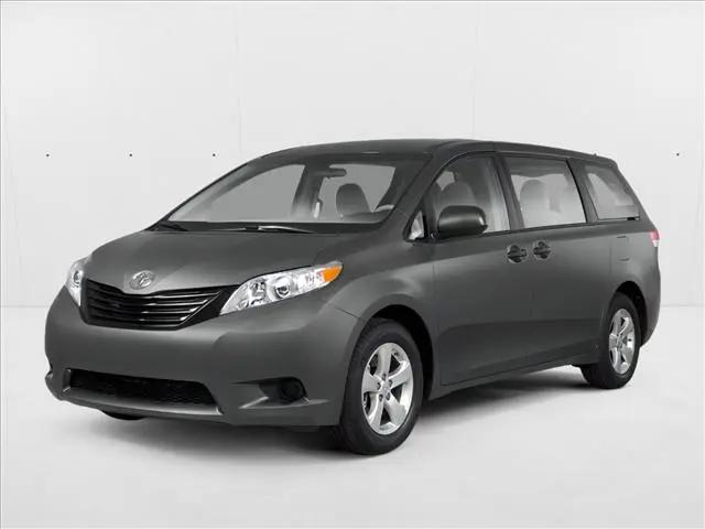 2013 Toyota Sienna L V6 7 Passenger for sale in Buena Park, CA
