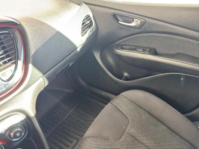 2016 Dodge Dart SE