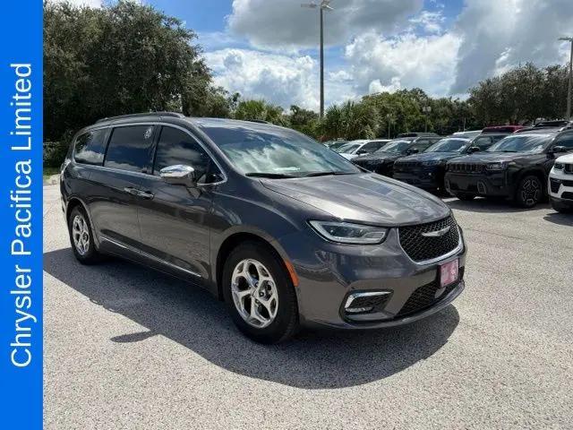 2022 Chrysler Pacifica Limited for sale in Dade City, FL