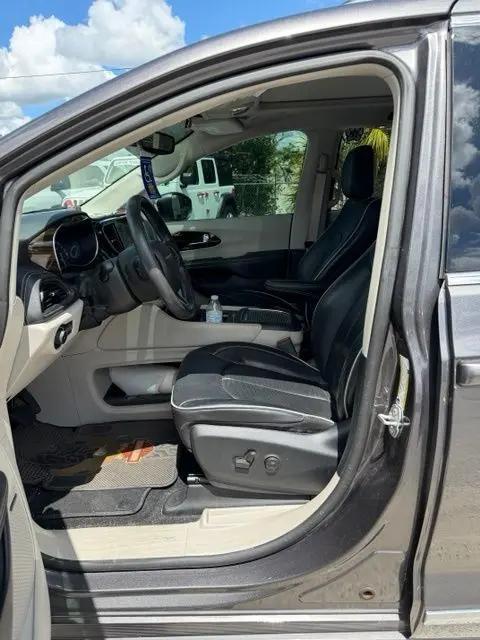2022 Chrysler Pacifica Limited