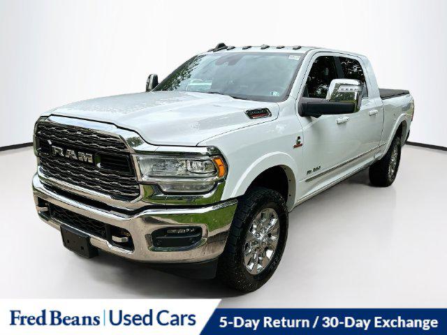 2024 RAM 3500 Limited Mega Cab 4x4 64 Box 2024 RAM 3500 Limited Mega Cab 4x4 64 Box