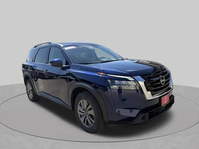 2025 Nissan Pathfinder SV 4WD for sale in Jefferson City, MO