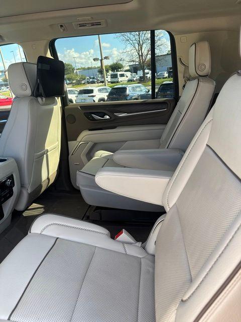 2021 GMC Yukon XL 4WD Denali
