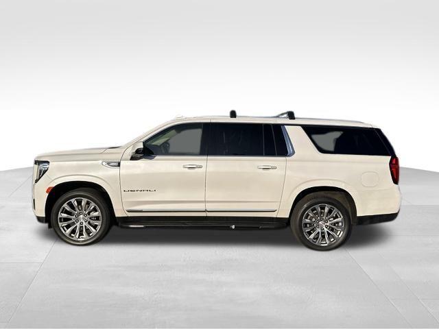 2021 GMC Yukon XL 4WD Denali 2021 GMC Yukon XL 4WD Denali