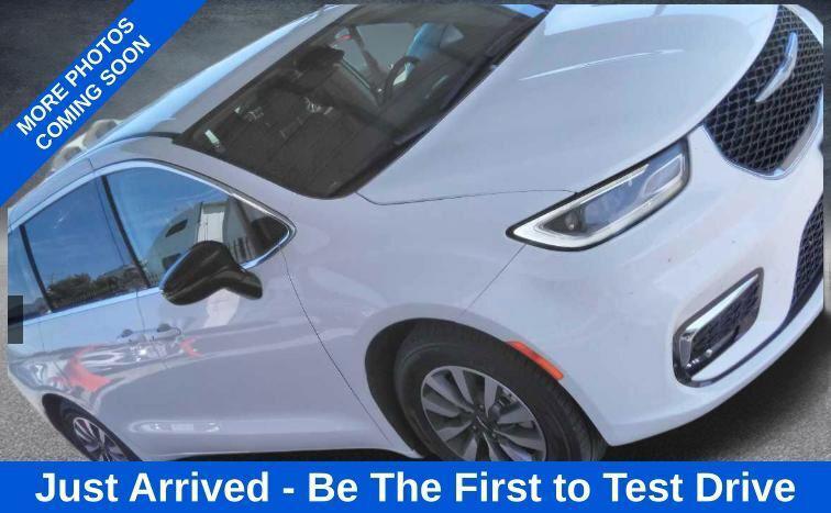 2024 Chrysler Pacifica Hybrid Select 2024 Chrysler Pacifica Hybrid Select