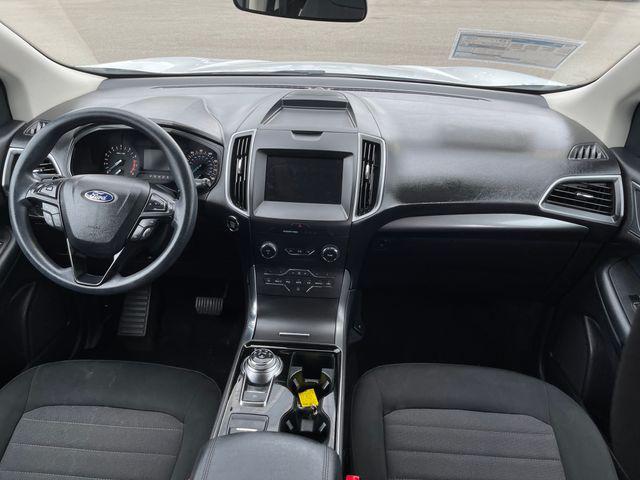 2020 Ford Edge SE