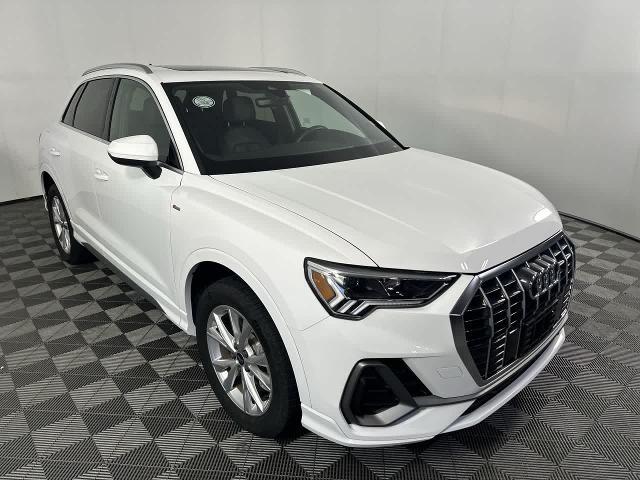 2025 Audi Q3 Premium 45 TFSI S line quattro Tiptronic for sale in Shelbyville, IN