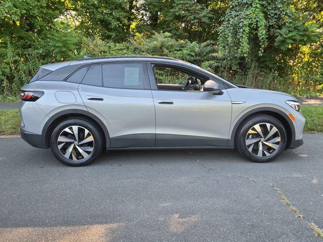2023 Volkswagen ID.4 Pro