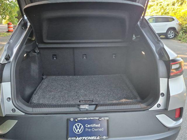 2023 Volkswagen ID.4 Pro
