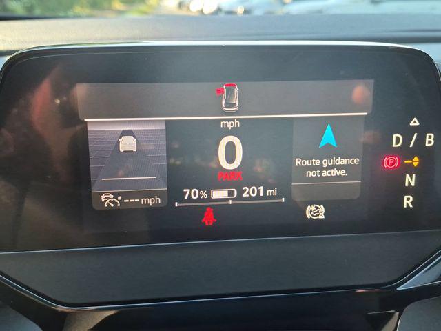 2023 Volkswagen ID.4 Pro