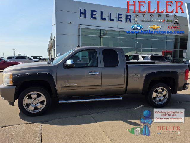 2011 Chevrolet Silverado 1500 LT for sale in El Paso, IL