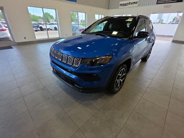 2025 Jeep Compass Limited 4x4 for sale in Sterling Heights, MI