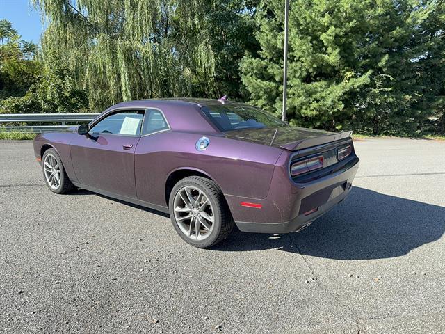 2021 Dodge Challenger SXT AWD