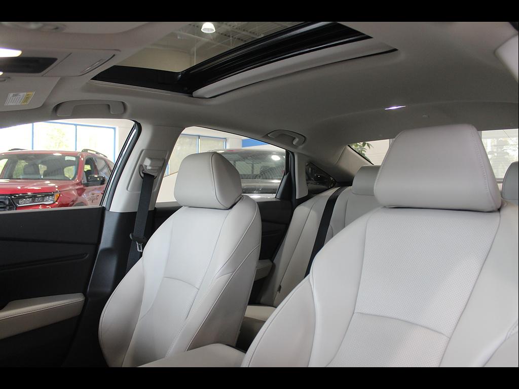 2026 Honda Accord Hybrid Touring - Photo 14