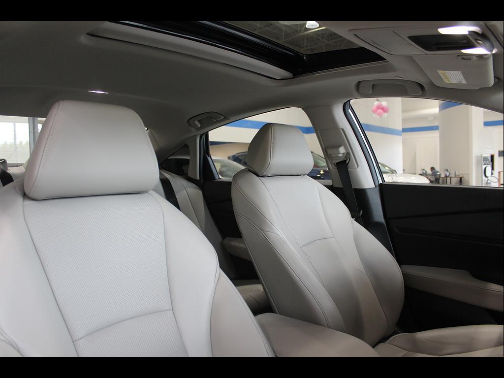2026 Honda Accord Hybrid Touring - Photo 24