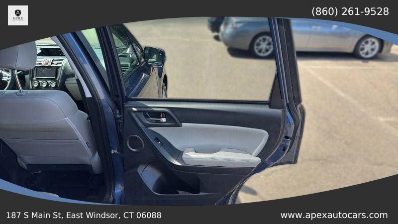 2014 Subaru Forester 2.5i Touring