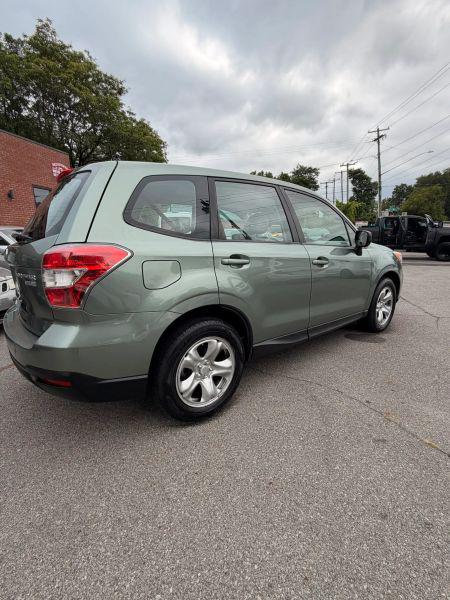 2015 Subaru Forester 2.5i