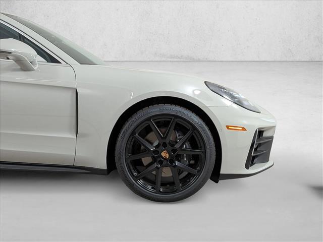 2026 Porsche Panamera RWD