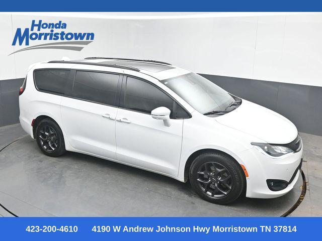 2018 Chrysler Pacifica Limited for sale in Morristown, TN