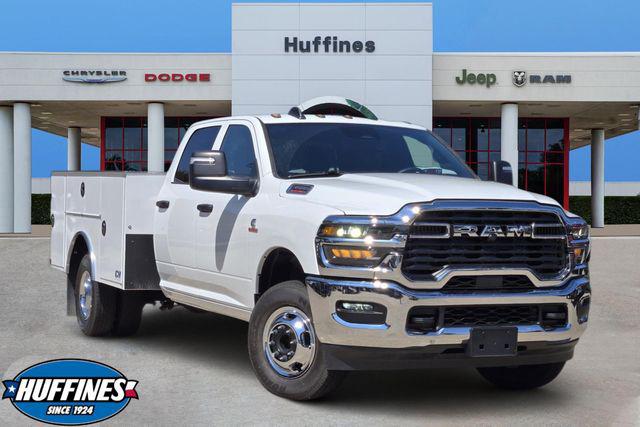 2026 RAM Ram 3500 Chassis Cab RAM 3500 TRADESMAN CREW CAB CHASSIS 4X4 60 CA 2026 RAM Ram 3500 Chassis Cab RAM 3500 TRADESMAN CREW CAB CHASSIS 4X4 60 CA