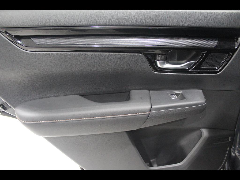 2024 Honda CR-V Sport Touring - Photo 18