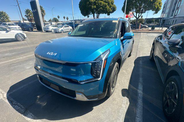 2024 Kia EV9 Land