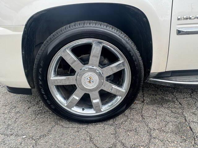 2012 Cadillac Escalade EXT Luxury