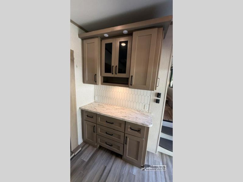 2023 Grand Design 295RL FIFTH WHEEL