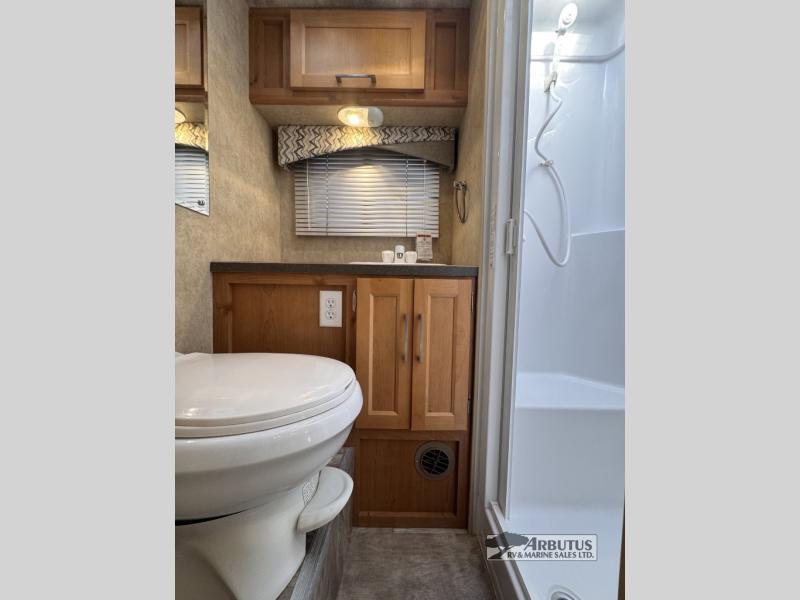 2018 Bigfoot RV BIGFOOT 25C10.4 TRUCK CAMPER