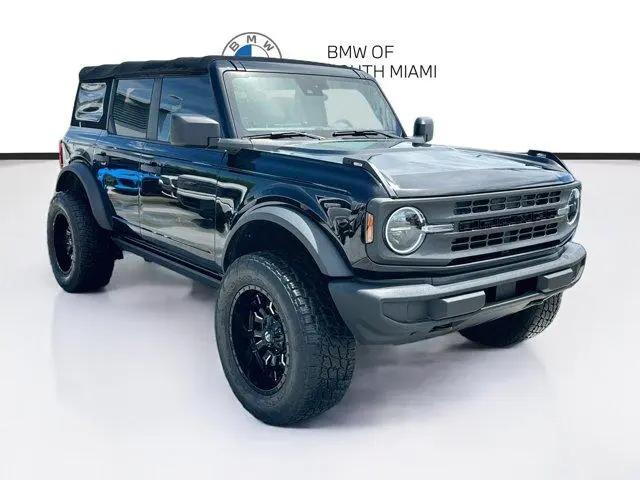 2022 Ford Bronco Base for sale in Miami, FL