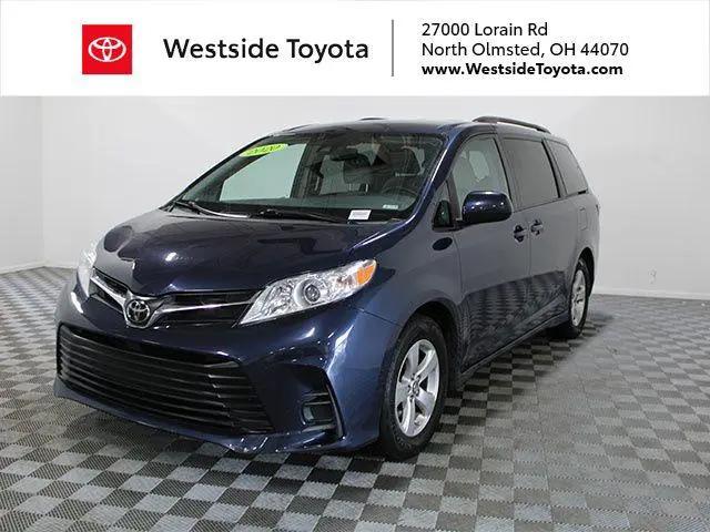 2020 Toyota Sienna LE for sale in North Olmsted, OH