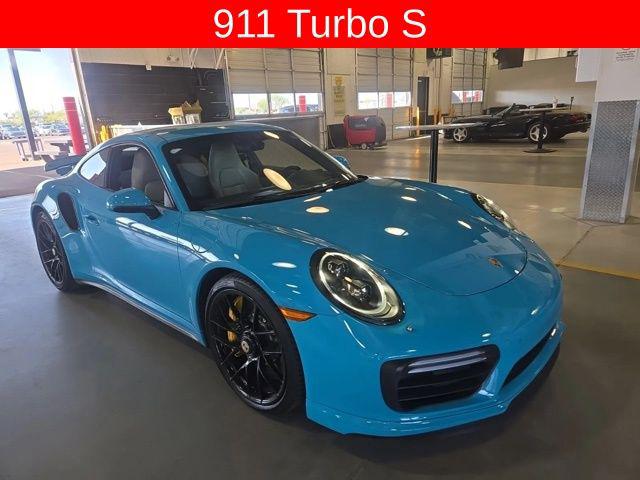 2018 Porsche 911 Turbo S