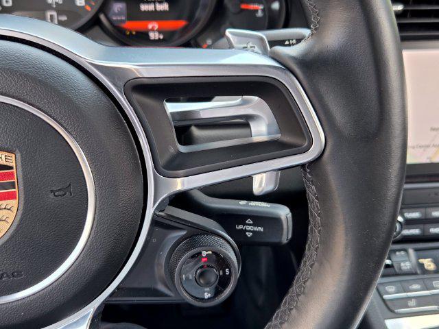 2017 Porsche 911 Carrera