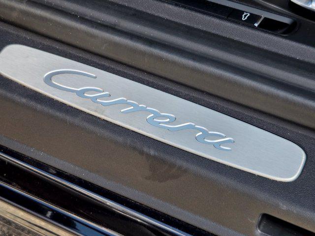 2017 Porsche 911 Carrera