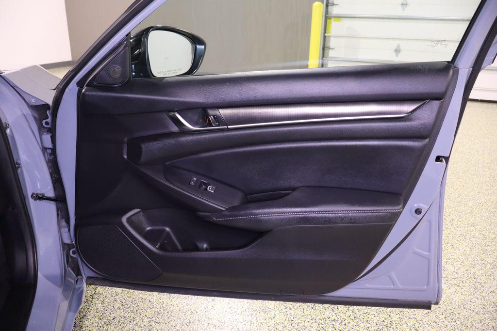 car-gallery-38