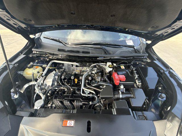 2024 Mitsubishi Outlander SE - Photo 31