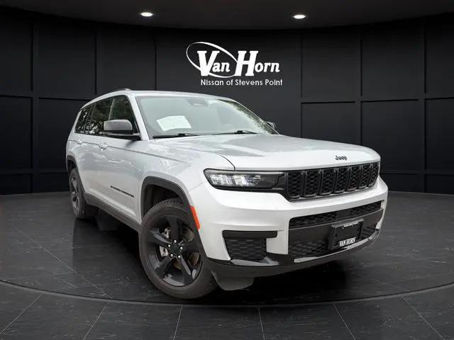 2023 Jeep Grand Cherokee L Altitude 4x4 for sale in Stevens Point, WI