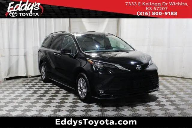 2025 Toyota Sienna XLE for sale in Wichita, KS