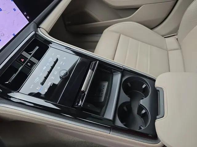 2026 Porsche Panamera Panamera
