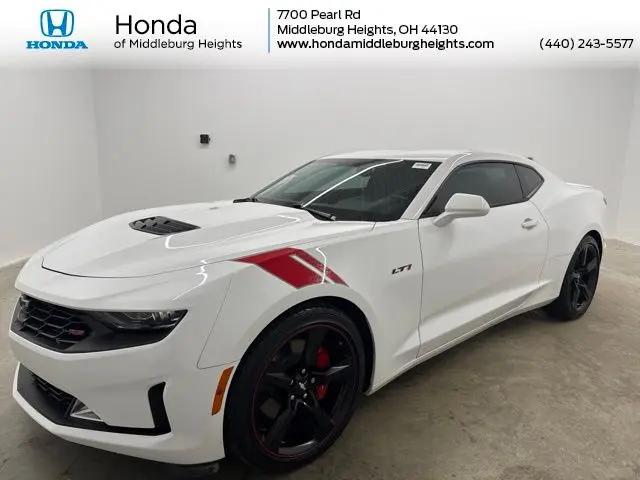 2021 Chevrolet Camaro RWD Coupe LT1 for sale in Middleburg Heights, OH