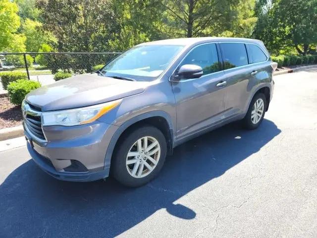2015 Toyota Highlander LE V6 for sale in Cary, NC