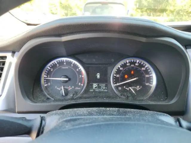 2015 Toyota Highlander LE V6