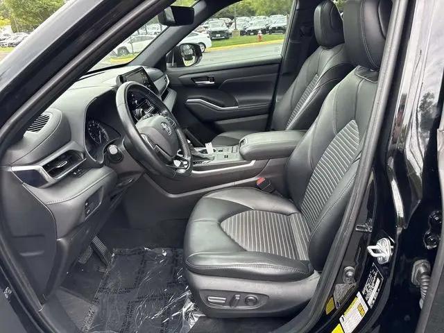 2021 Toyota Highlander XSE