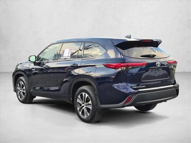 2021 Toyota Highlander Hybrid XLE