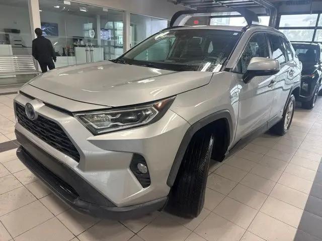 2020 Toyota RAV4 Hybrid XLE for sale in Hialeah, FL