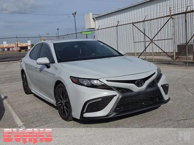 2022 Toyota Camry SE for sale in Fort Wayne, IN