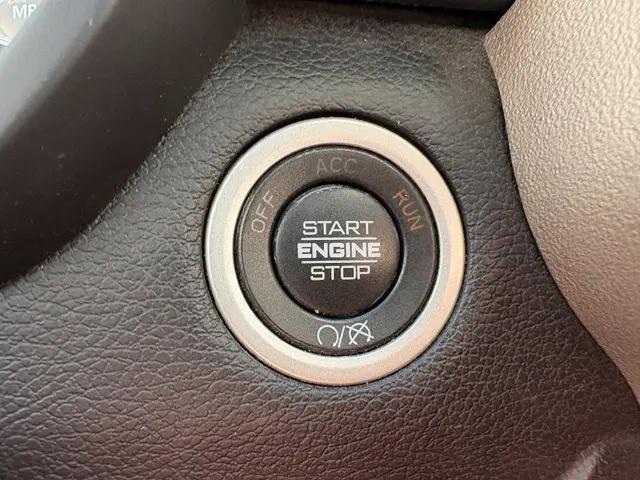2023 Ram 2500 Laramie Crew Cab 4x4 64 Box