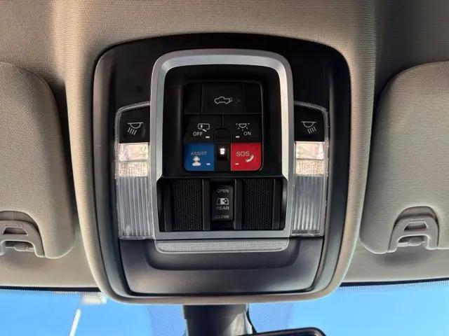 2023 Ram 2500 Laramie Crew Cab 4x4 64 Box