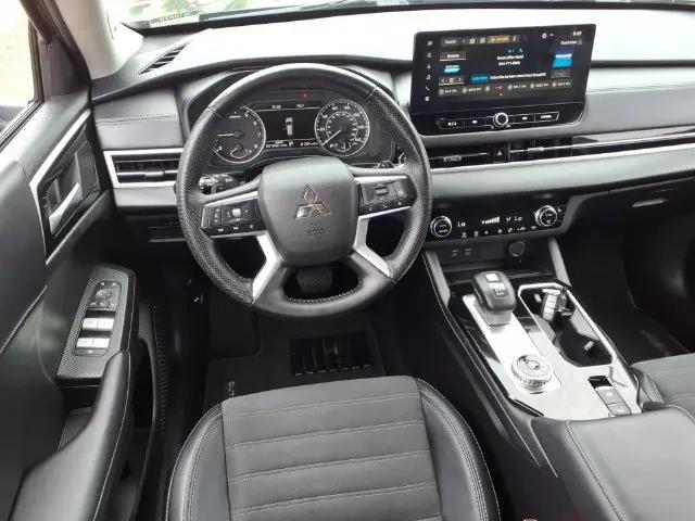 2025 Mitsubishi Outlander SE 2.5 S-AWC